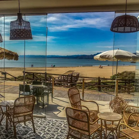 Florazar Beachfront Lejlighed *