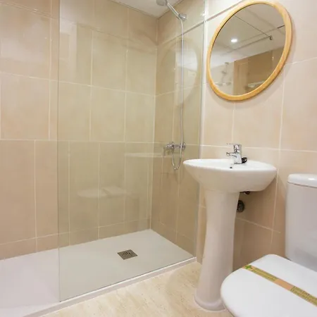 Florazar Beachfront Lejlighed *