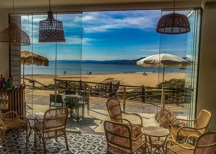 Florazar Beachfront 아파트 *