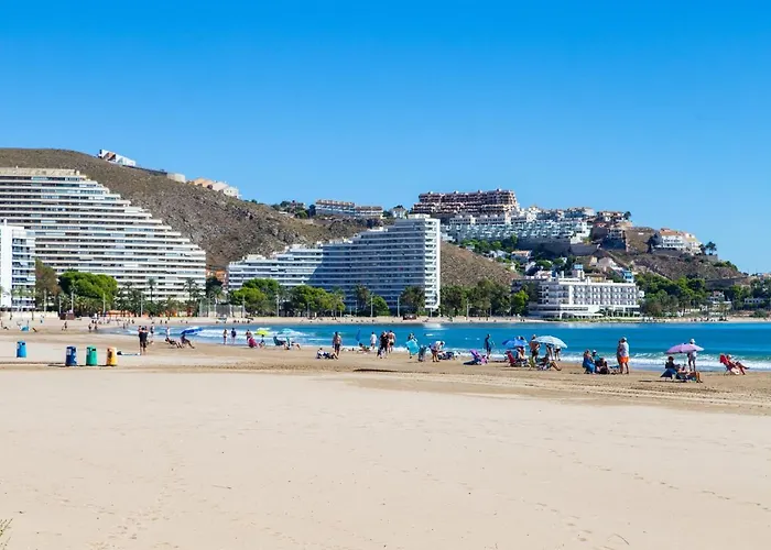 아파트 Florazar Beachfront 쿠엘라